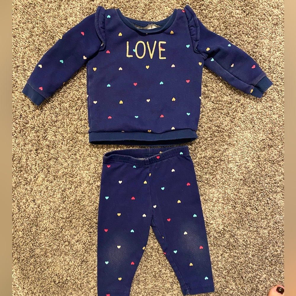 Carters 9 month set